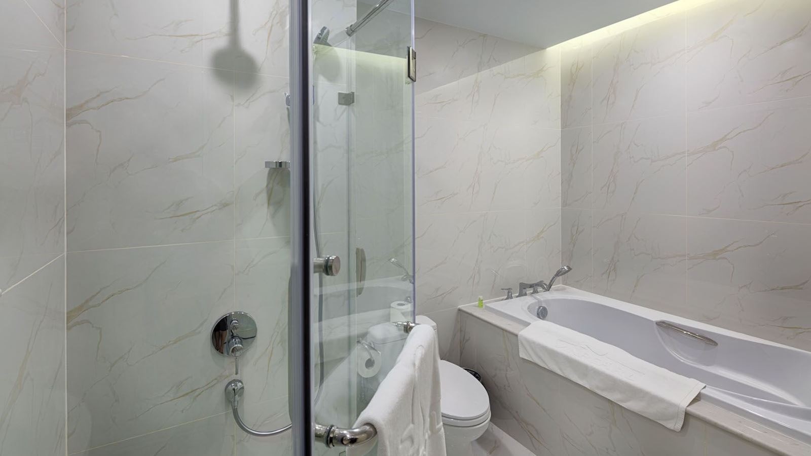 rooms-grand-2bedroom-suite-ocean-view-no-extra-bed