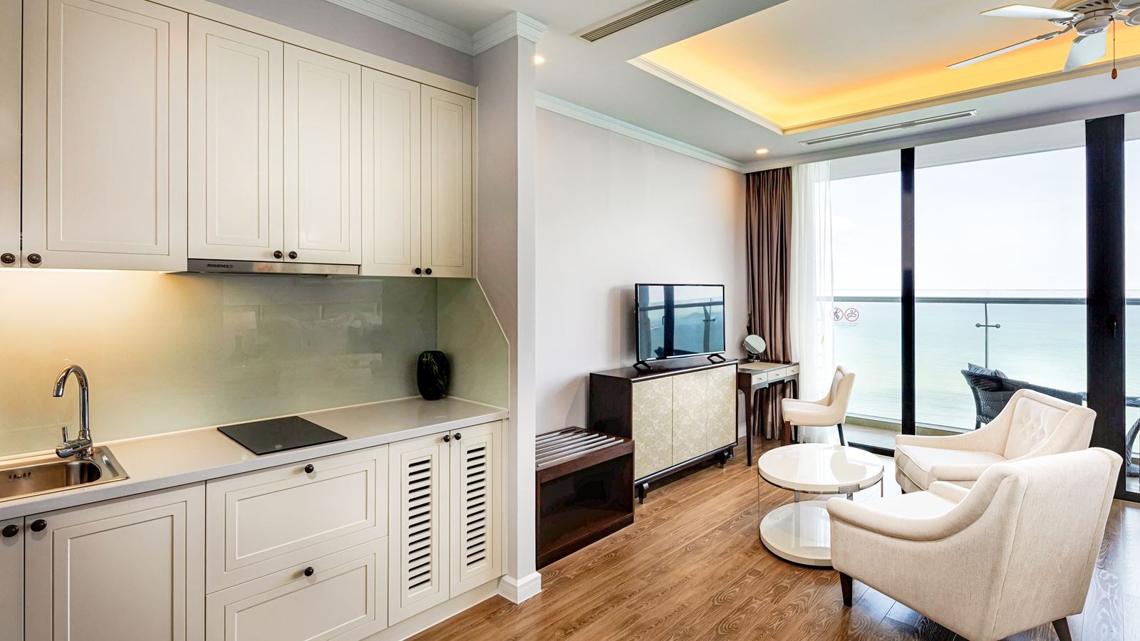 rooms-studio-oceanfront