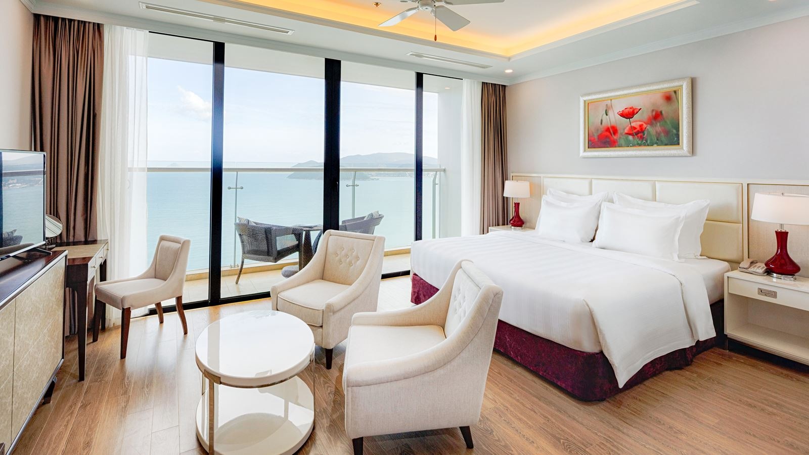 rooms-studio-oceanfront