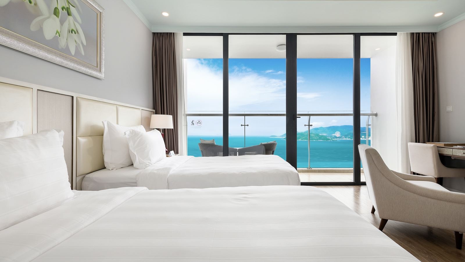 rooms-studio-oceanfront-child-without-extra-bed