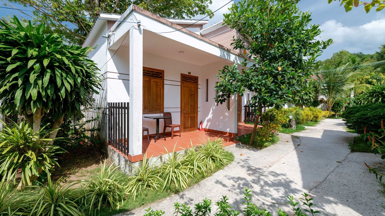 general-bungalow