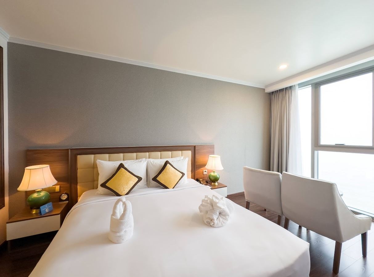 rooms-deluxe-ocean-view