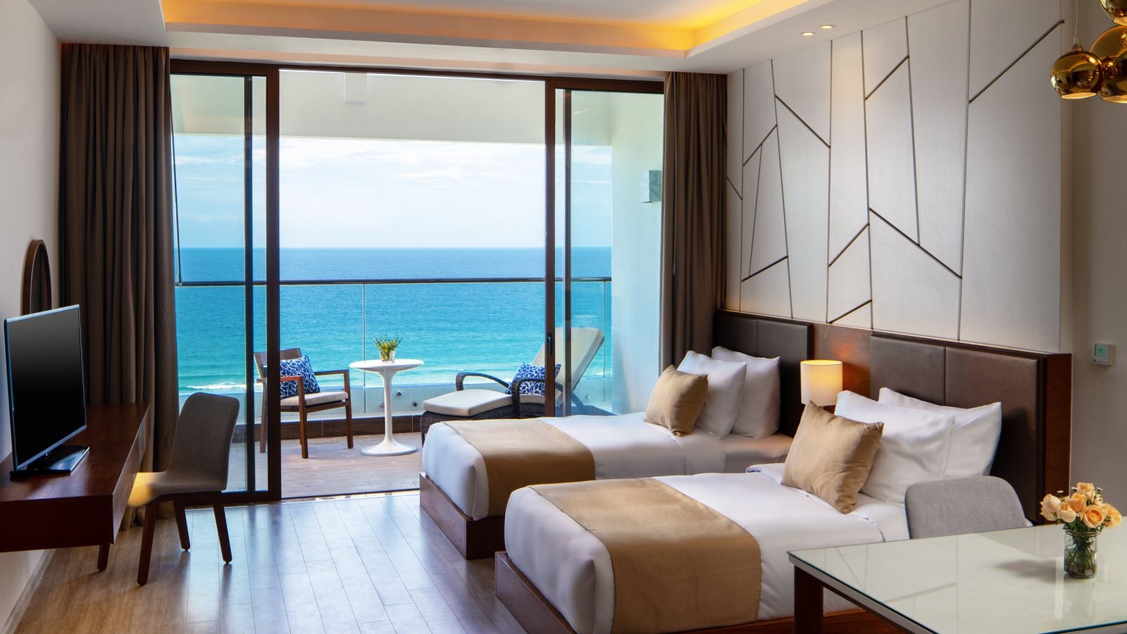 rooms-seaview-interconnected-studio-twin