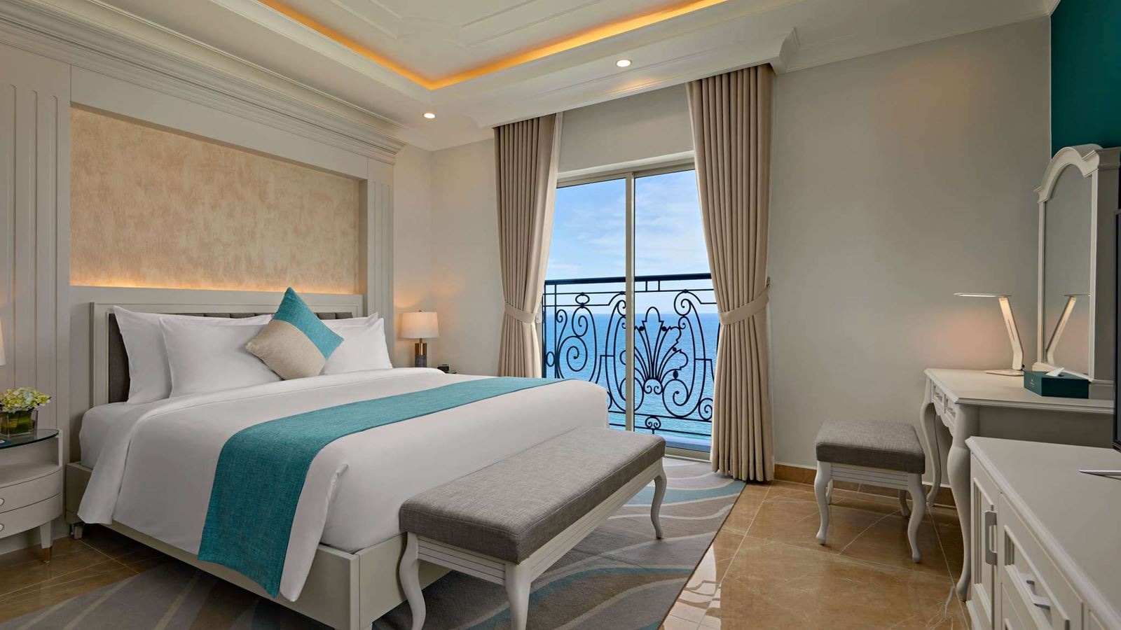 rooms-privilege-luxe-sea-view-family-connecting