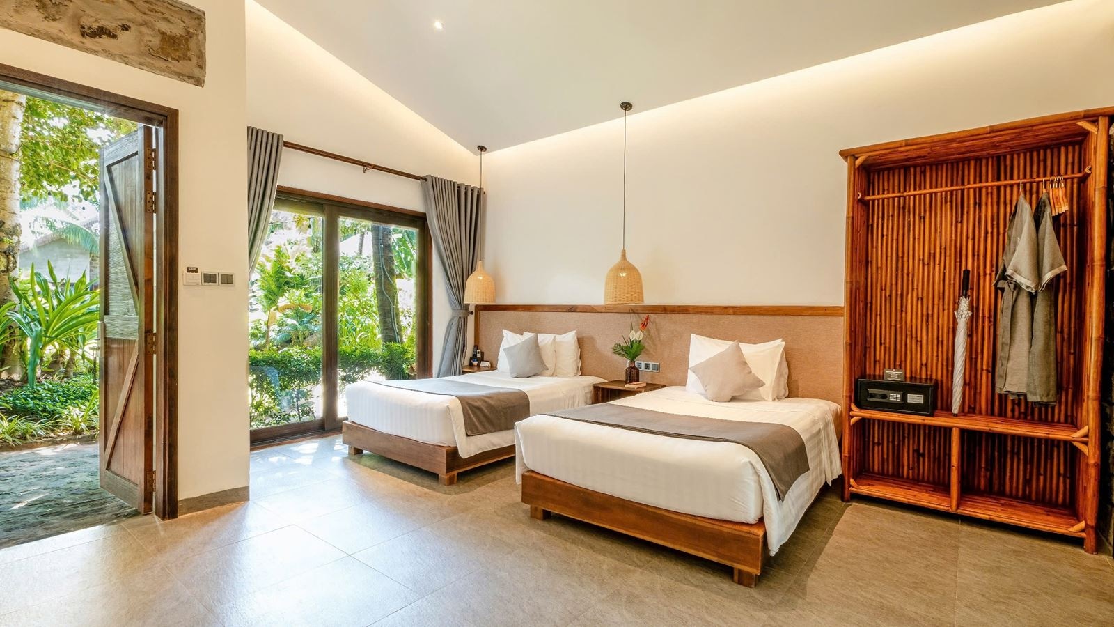 rooms-garden-room-doubletwin-child-without-extra-bed
