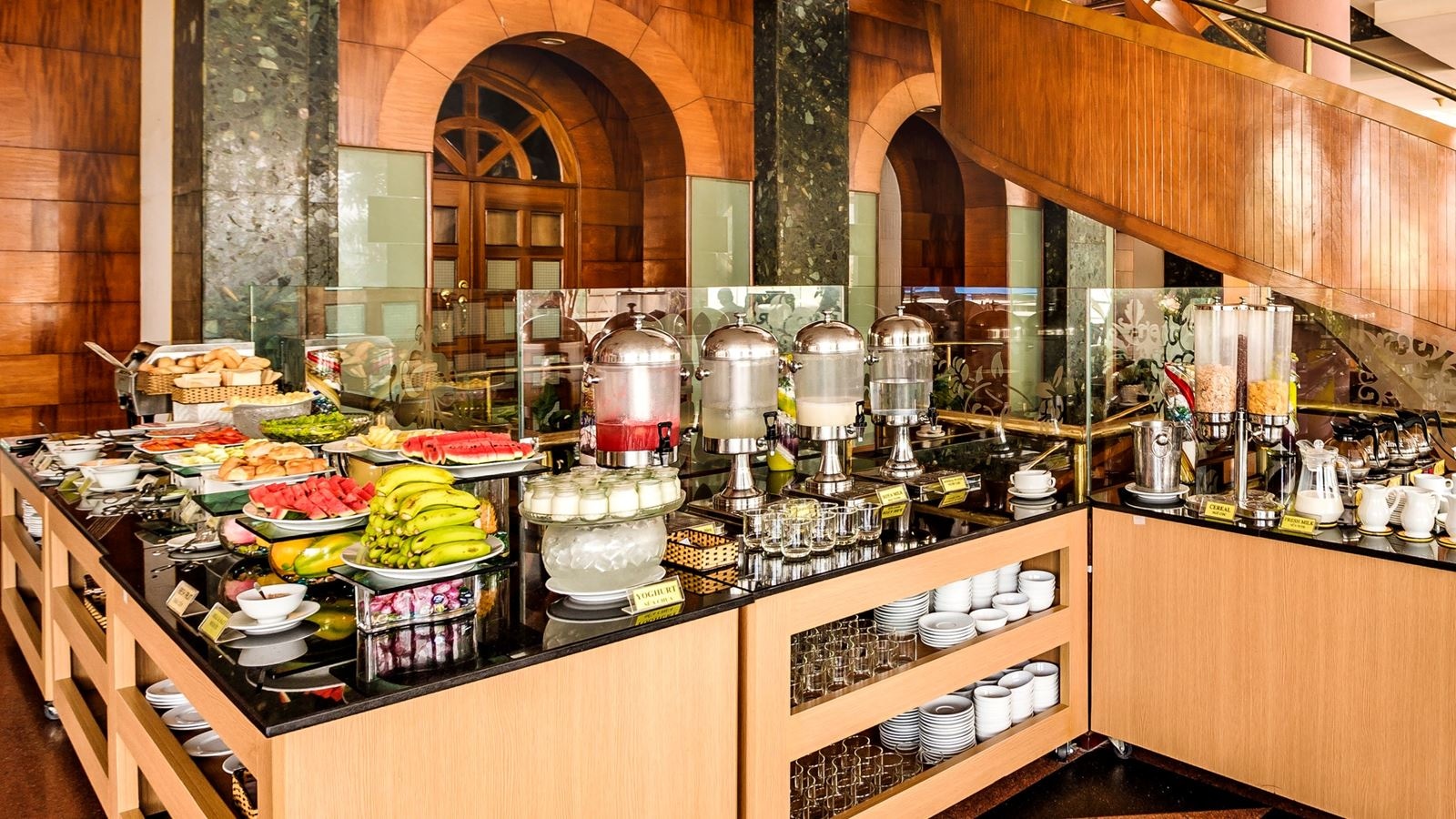 restaurants-lodge-restaurant