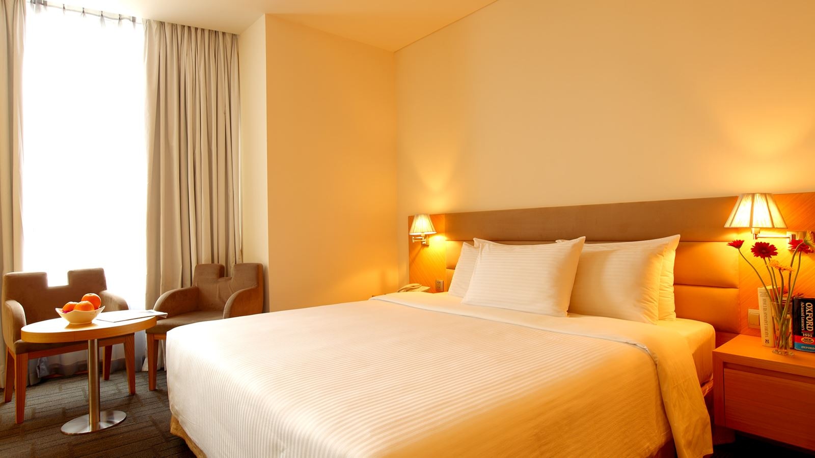 rooms-deluxe-room