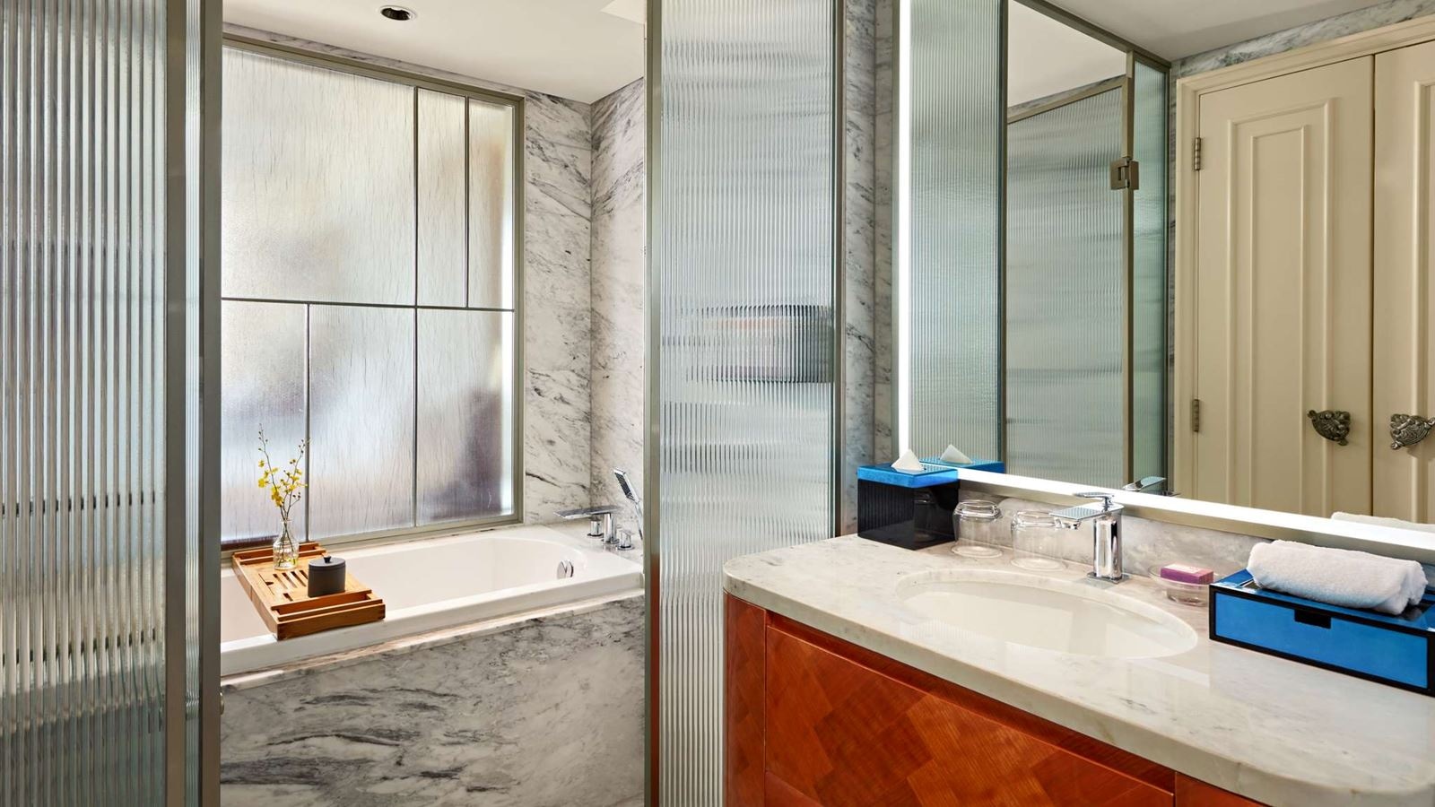 rooms-premium-room