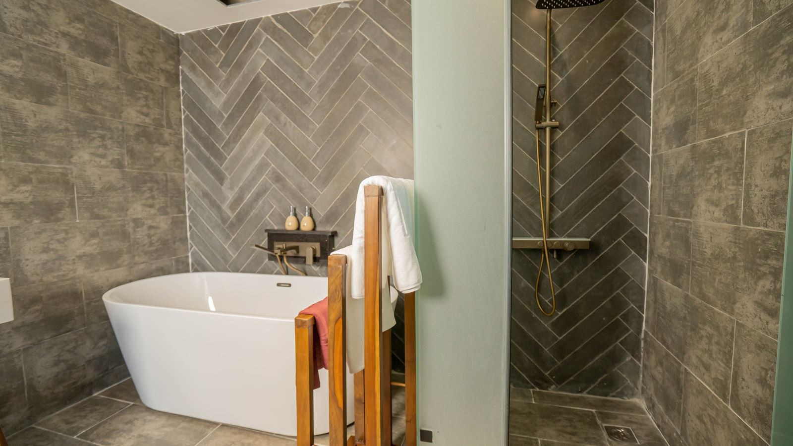 rooms-signature-bliss-seaview-with-balcony-child-without-extra-bed