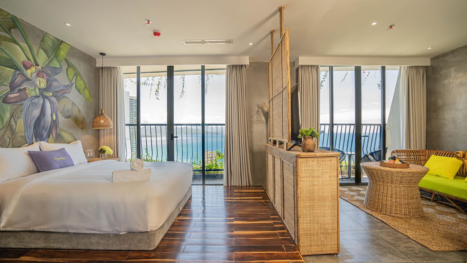 rooms-lotus-paradise-oasis-2-bedrooms-with-balcony