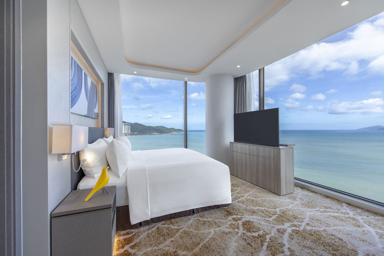 rooms-suite-ocean-view-with-balcony-child-without-extra-bed