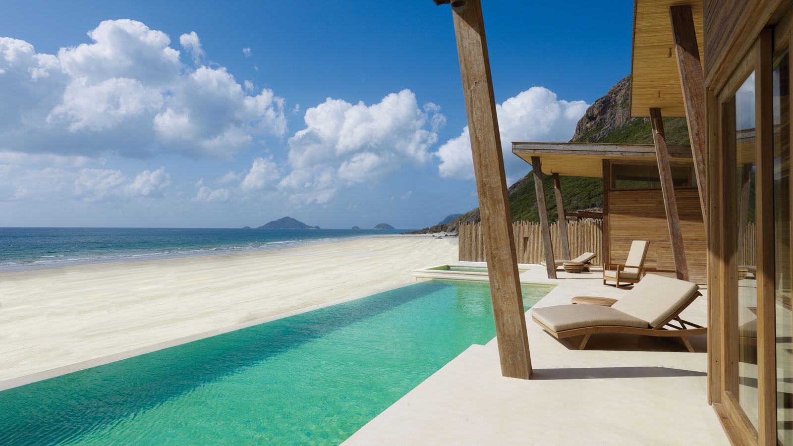 rooms-ocean-front-3bedroom