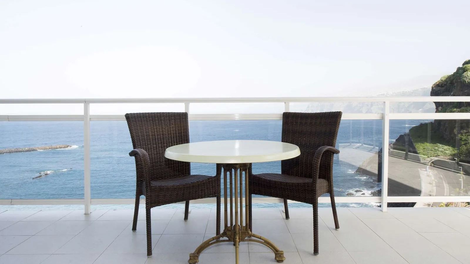 rooms-standard-sea-view-single-use-balcony-or-terrace