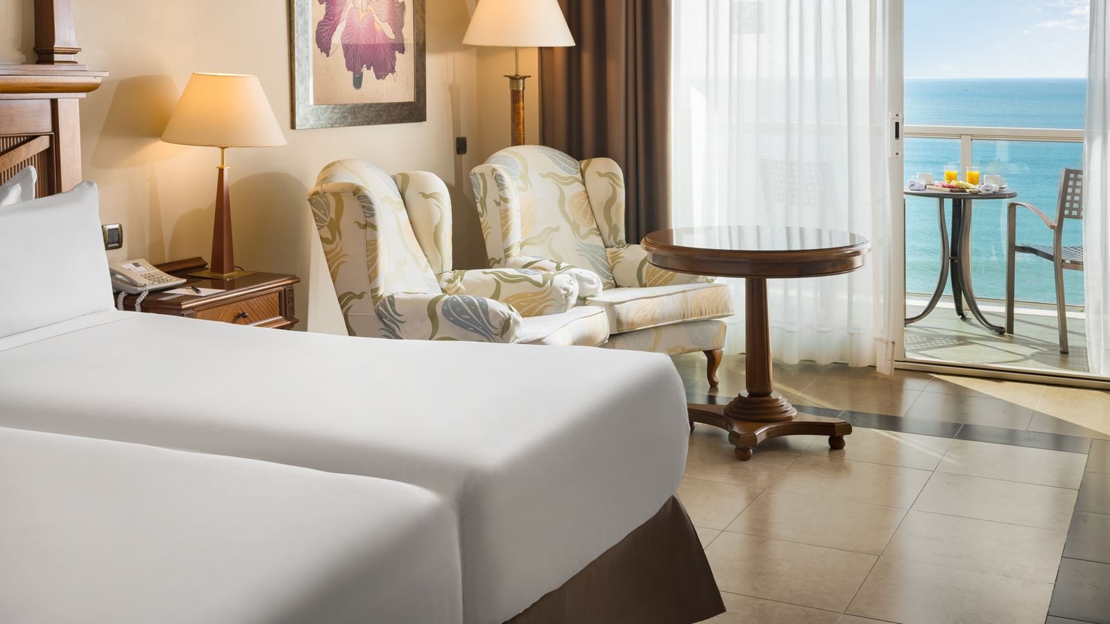 rooms-double-spa-sea-view-balcony-or-terrace