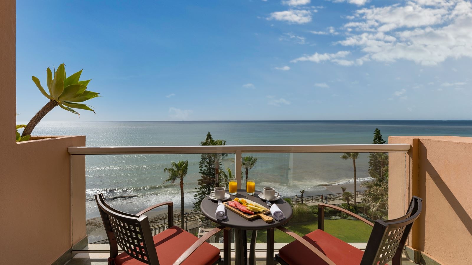 rooms-double-spa-sea-view-balcony-or-terrace