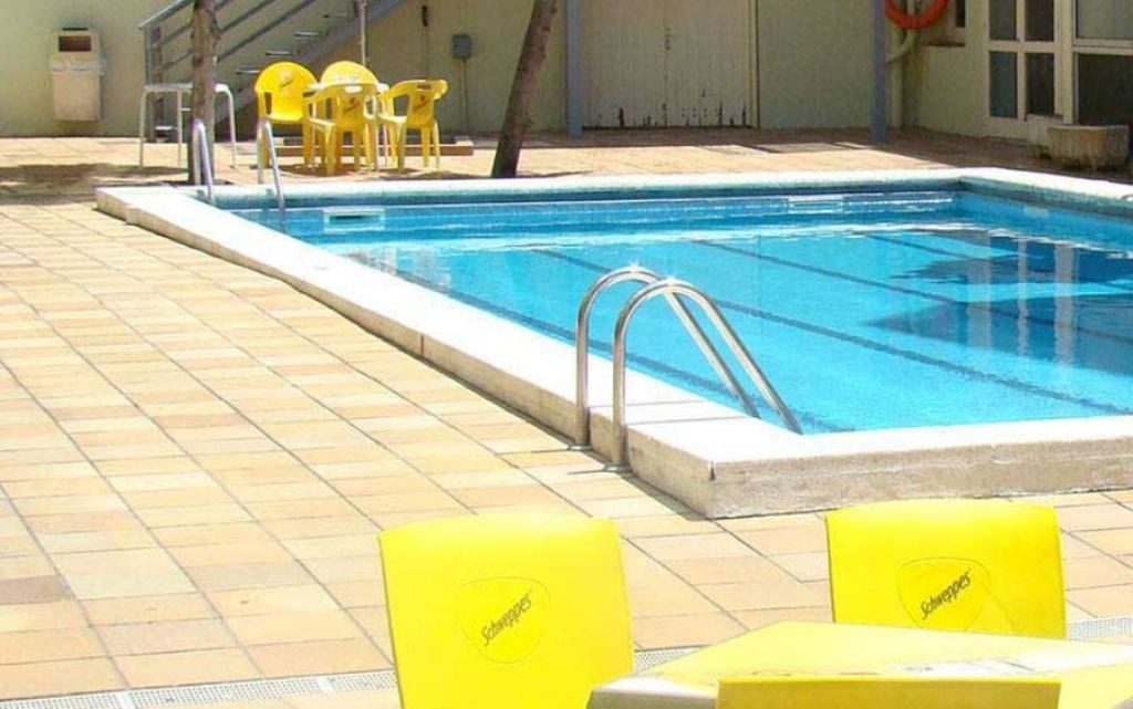 pools-outdoor-pool