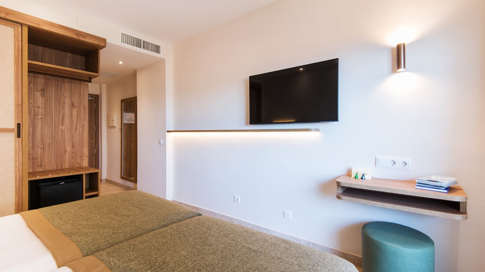 rooms-ds--double-standard-terracebalcony-without-view