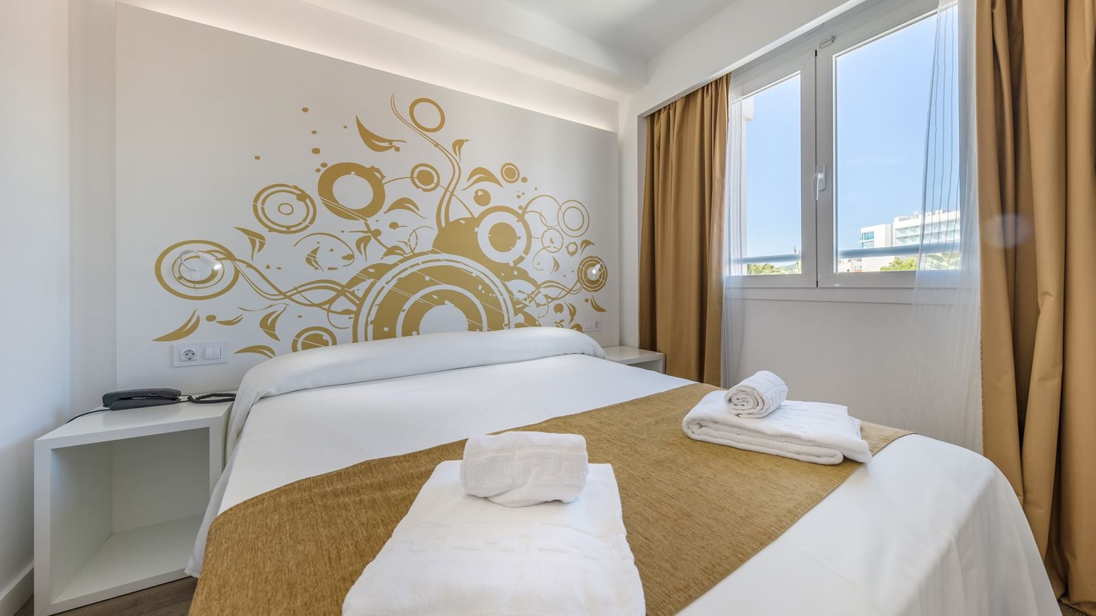 rooms-doble-standard-room