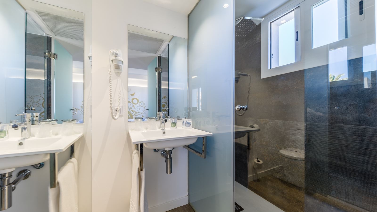 rooms-junior-suite