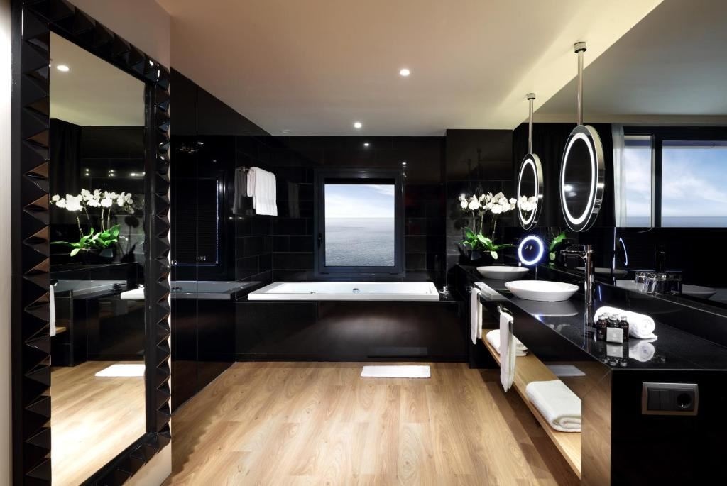 rooms-silver-suite-studio-ocean-view-balcony-or-terrace-ssg