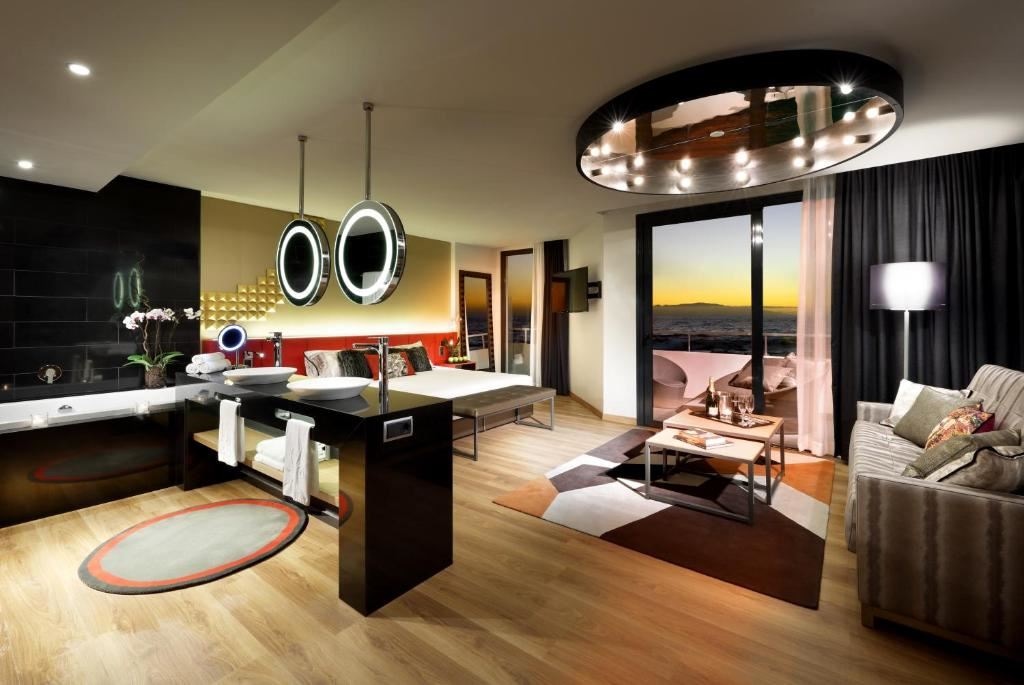 rooms-silver-suite-studio-ocean-view-balcony-or-terrace-ssg