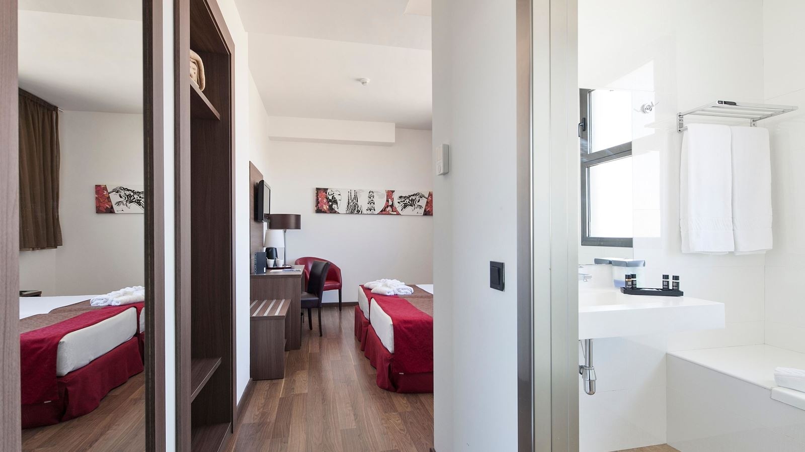 rooms-triple-room