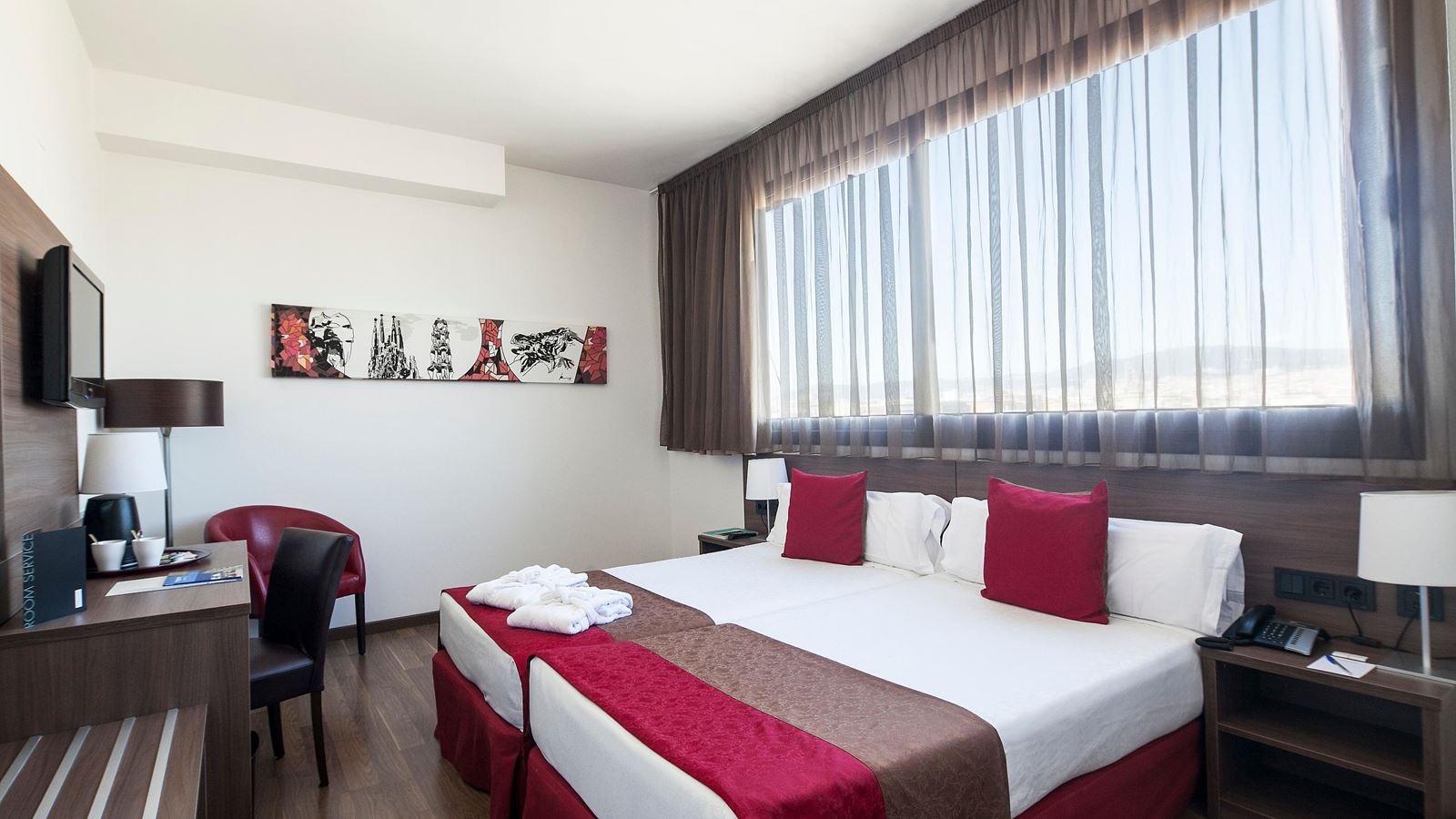 rooms-superior-room