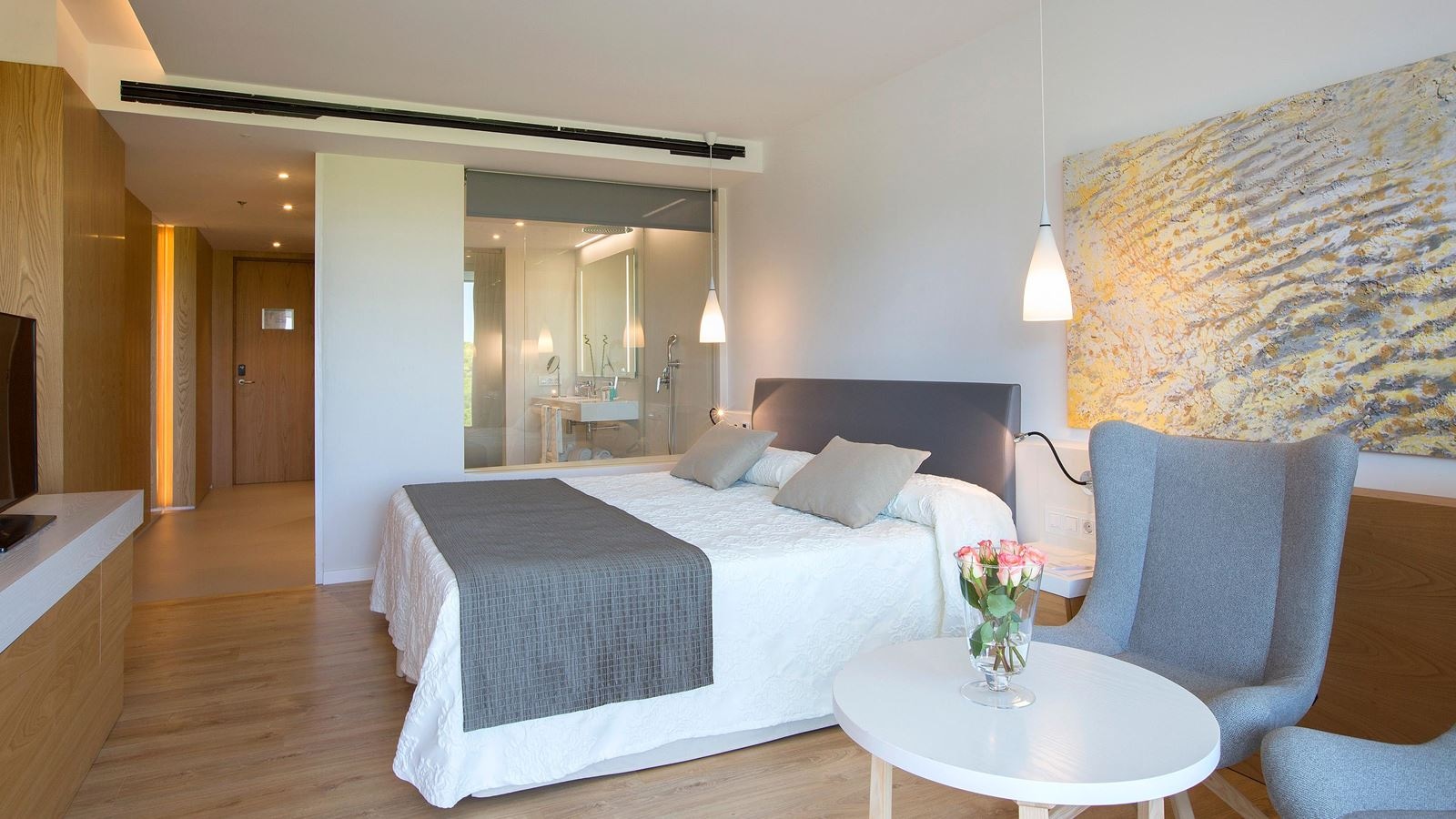 rooms-double-standar-monoparental-wiht-balcony