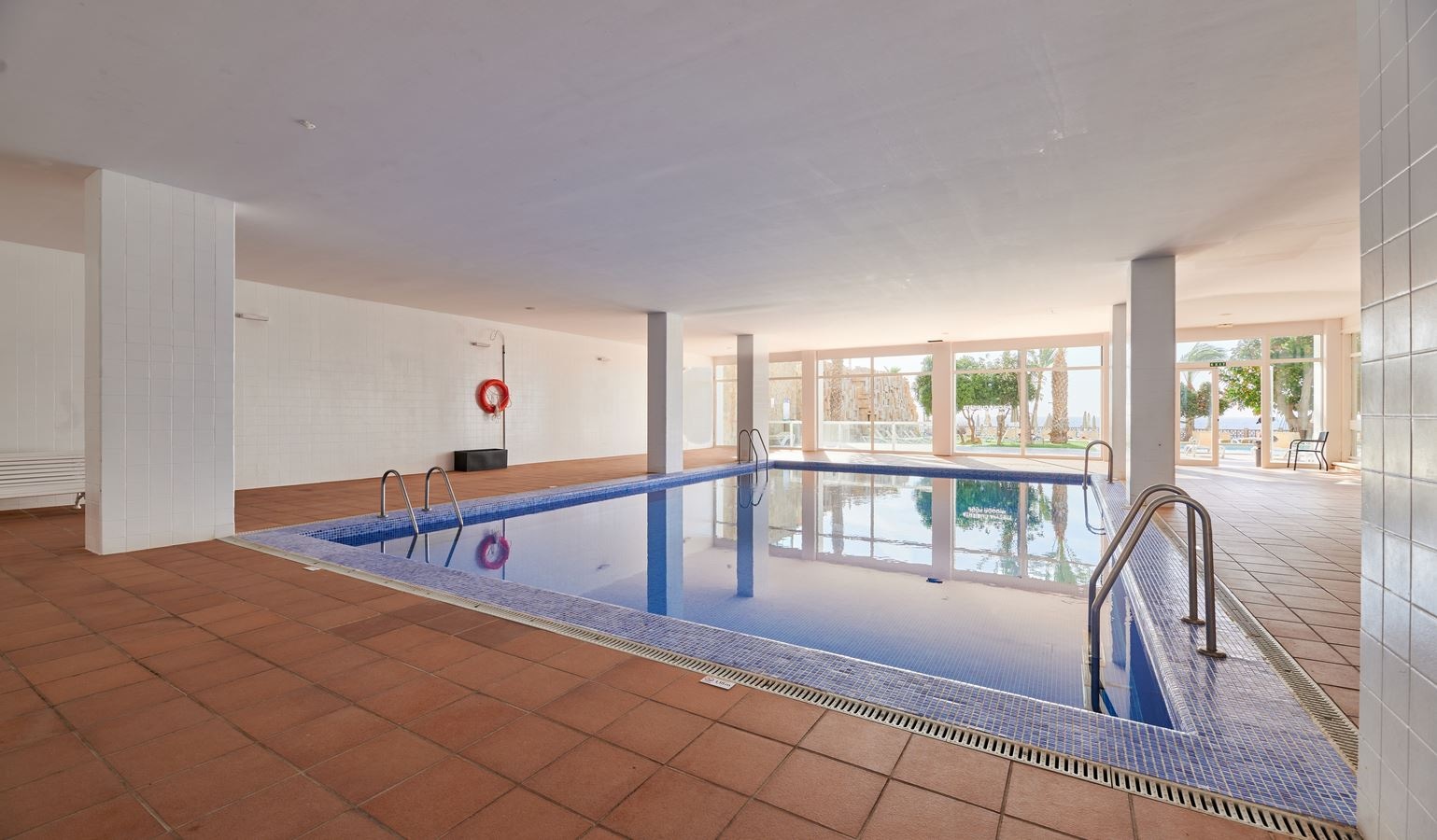pools-indoor-pool