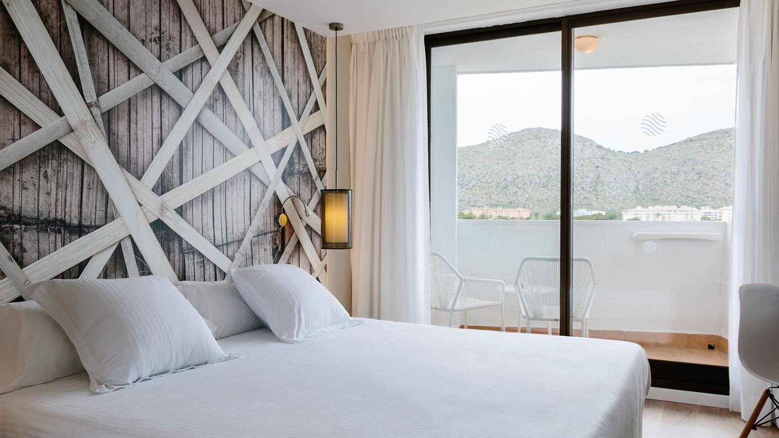 rooms-double-room-pool-view-with-balcony-or-terrace