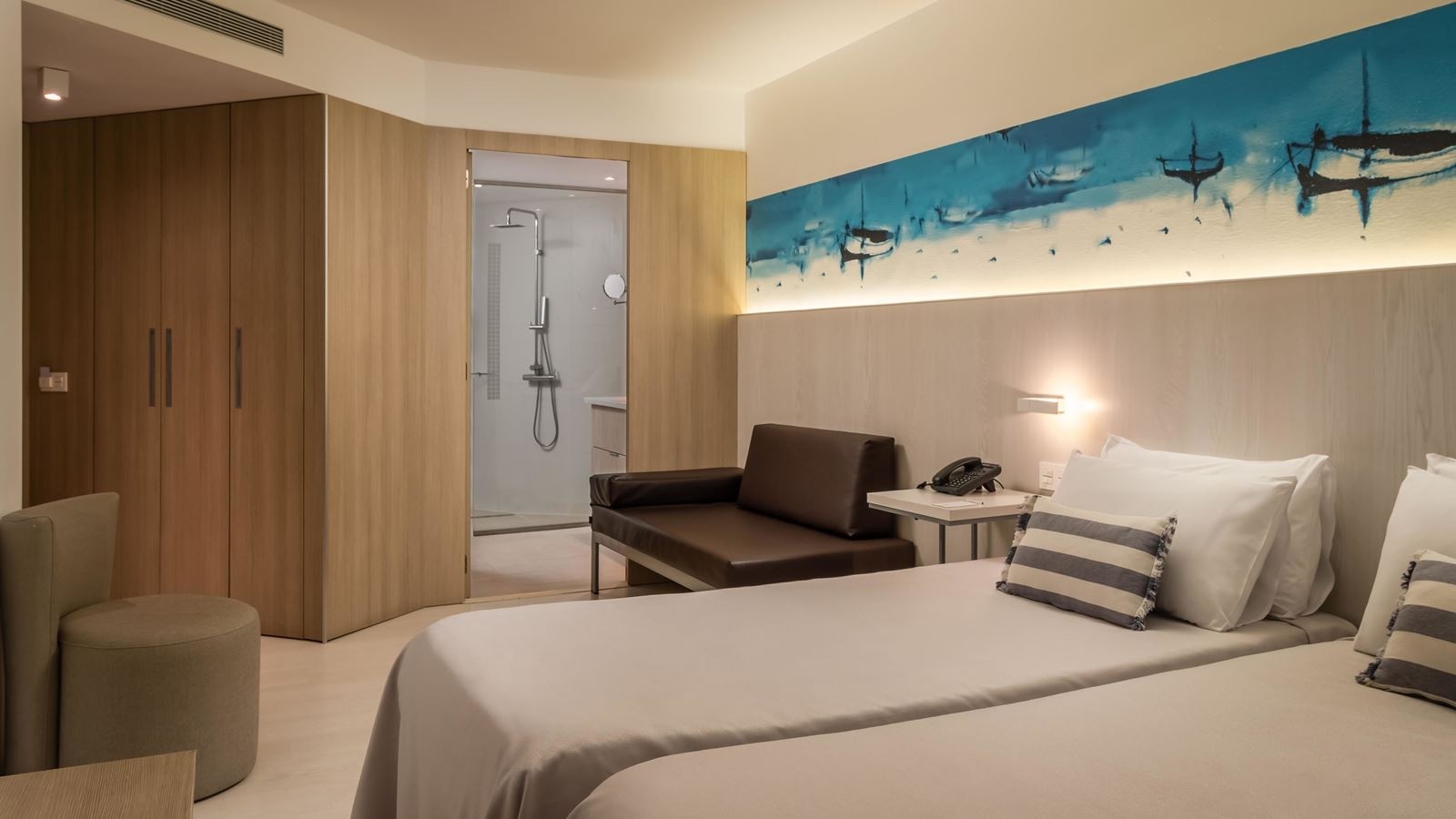 rooms-standard-room-balcony-or-terrace