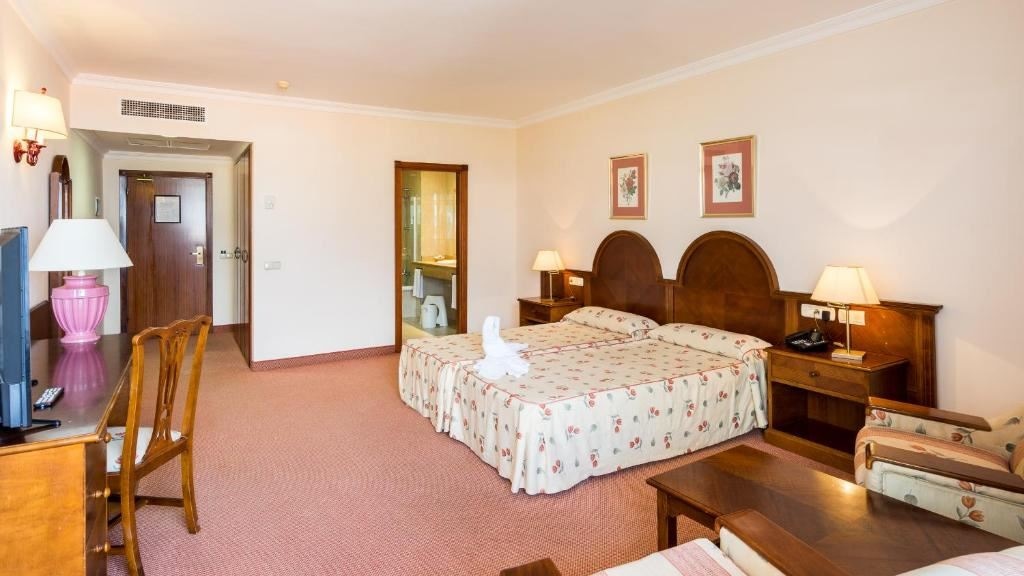 rooms-double-standard-room-mountainview