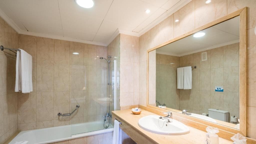rooms-double-standard-room-mountainview