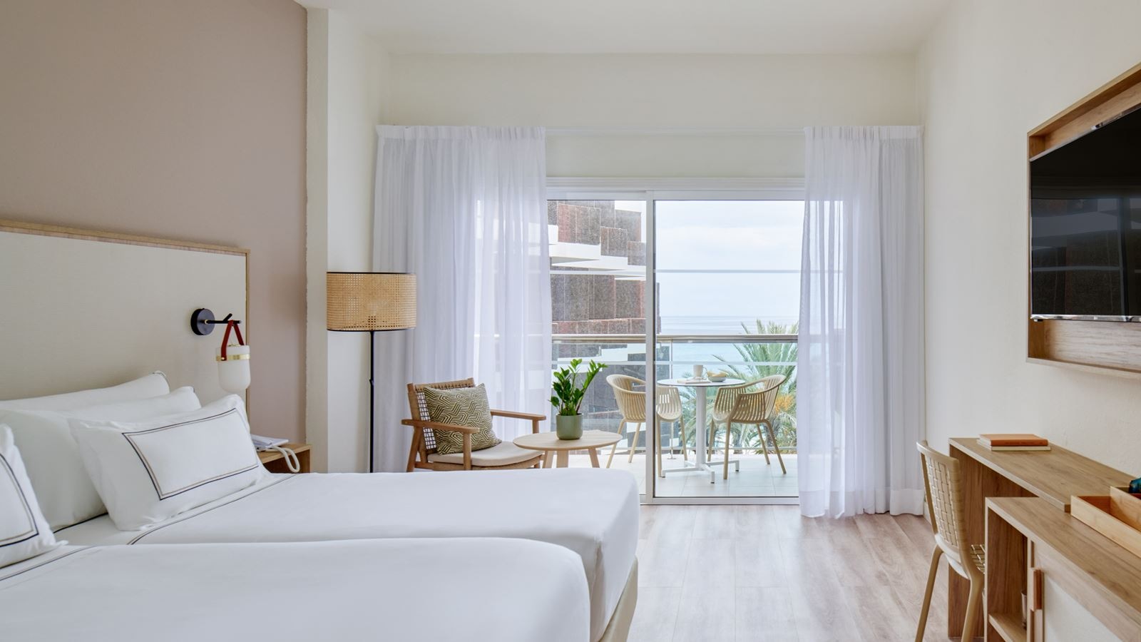 rooms-double-sea-view-room