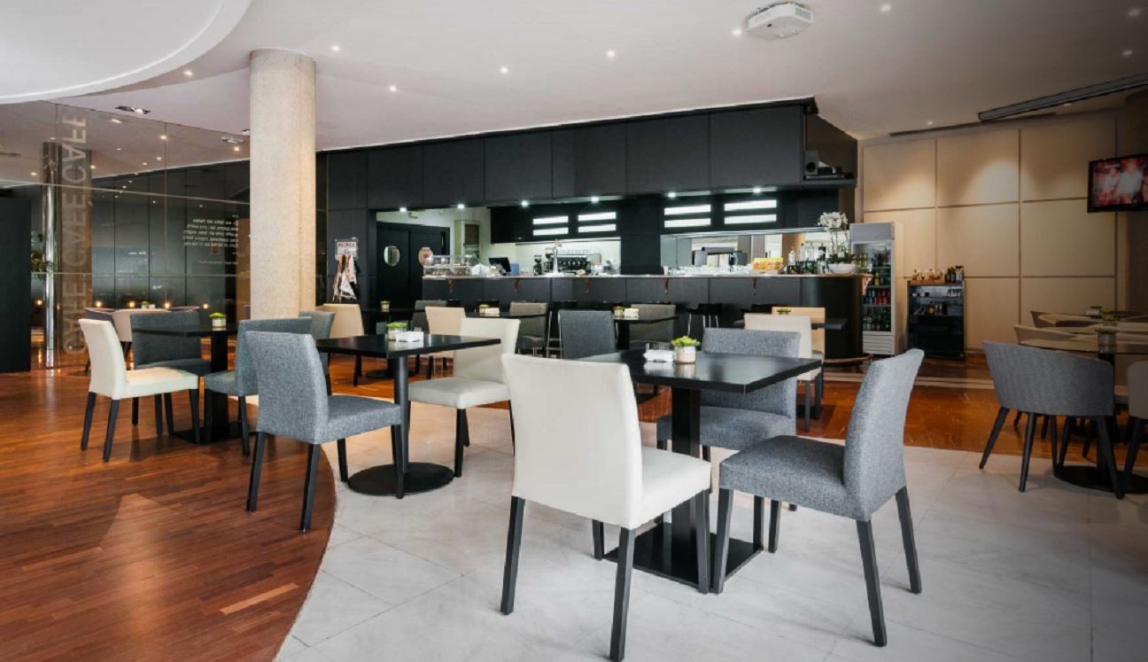 restaurants-restaurant