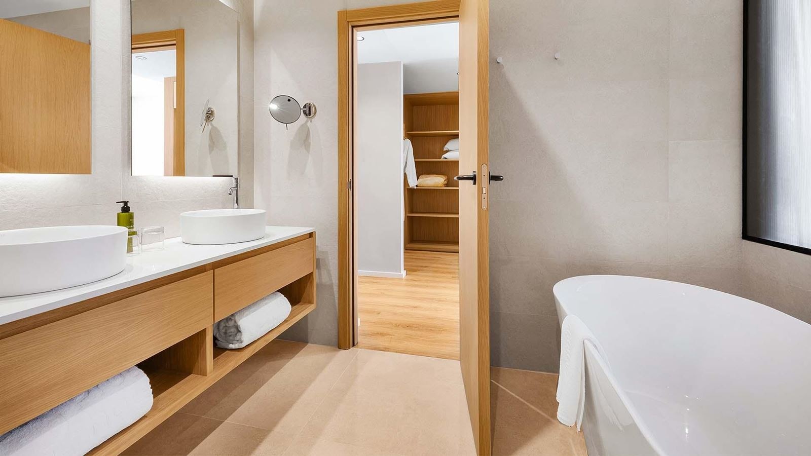 rooms-suite