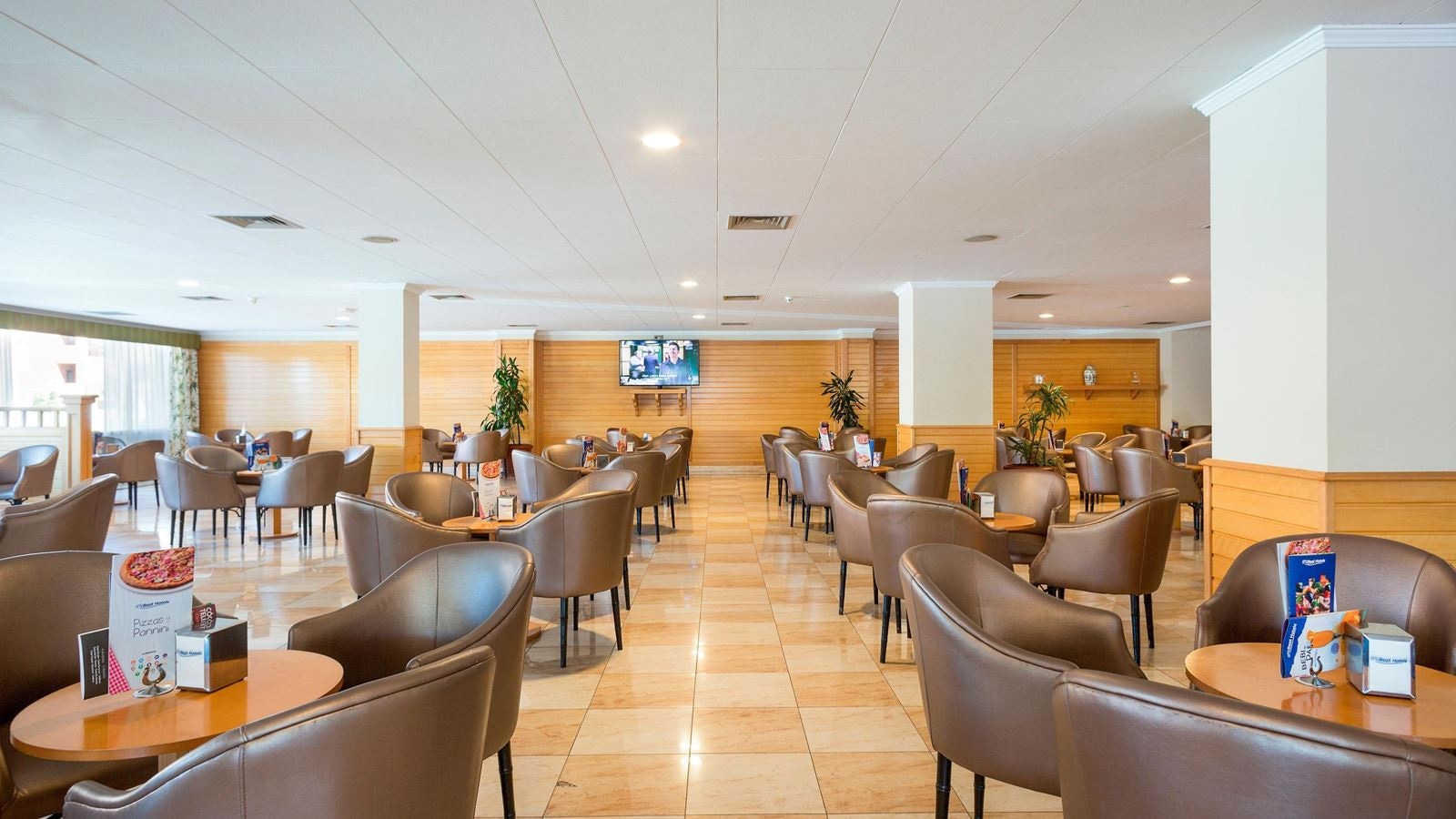 bars-main-bar