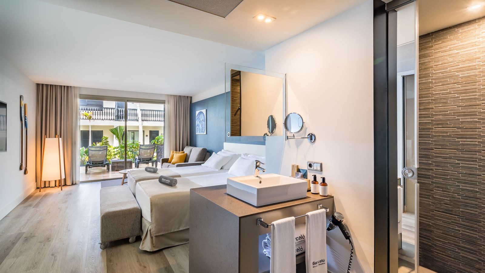 rooms-suite-deluxe
