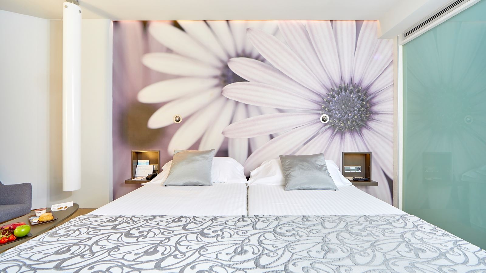 rooms-superior-room