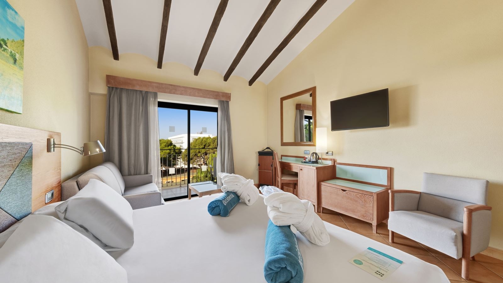 rooms-double-superior-room-balcony-or-terrace--short-stay