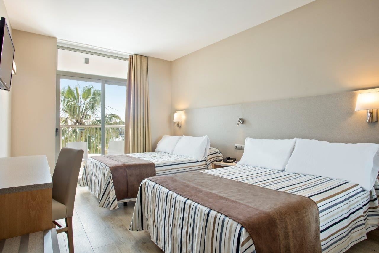rooms-standard-room-balcony-or-terrace