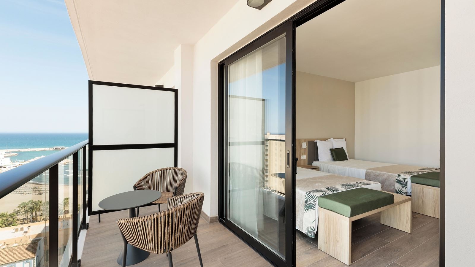 rooms-standard-room