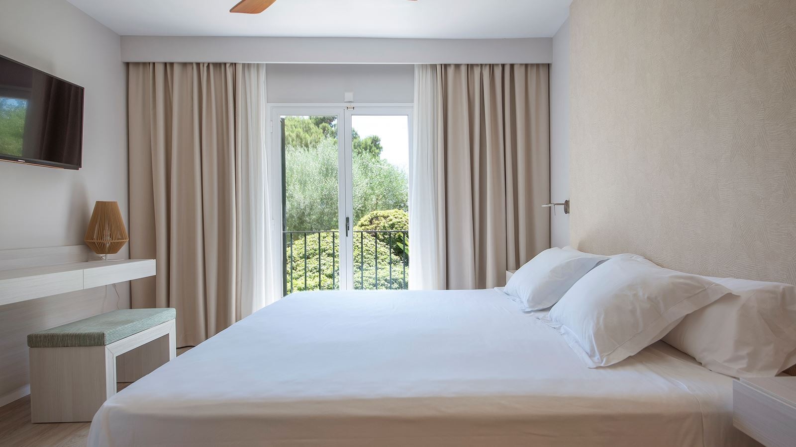 rooms-garden-suite