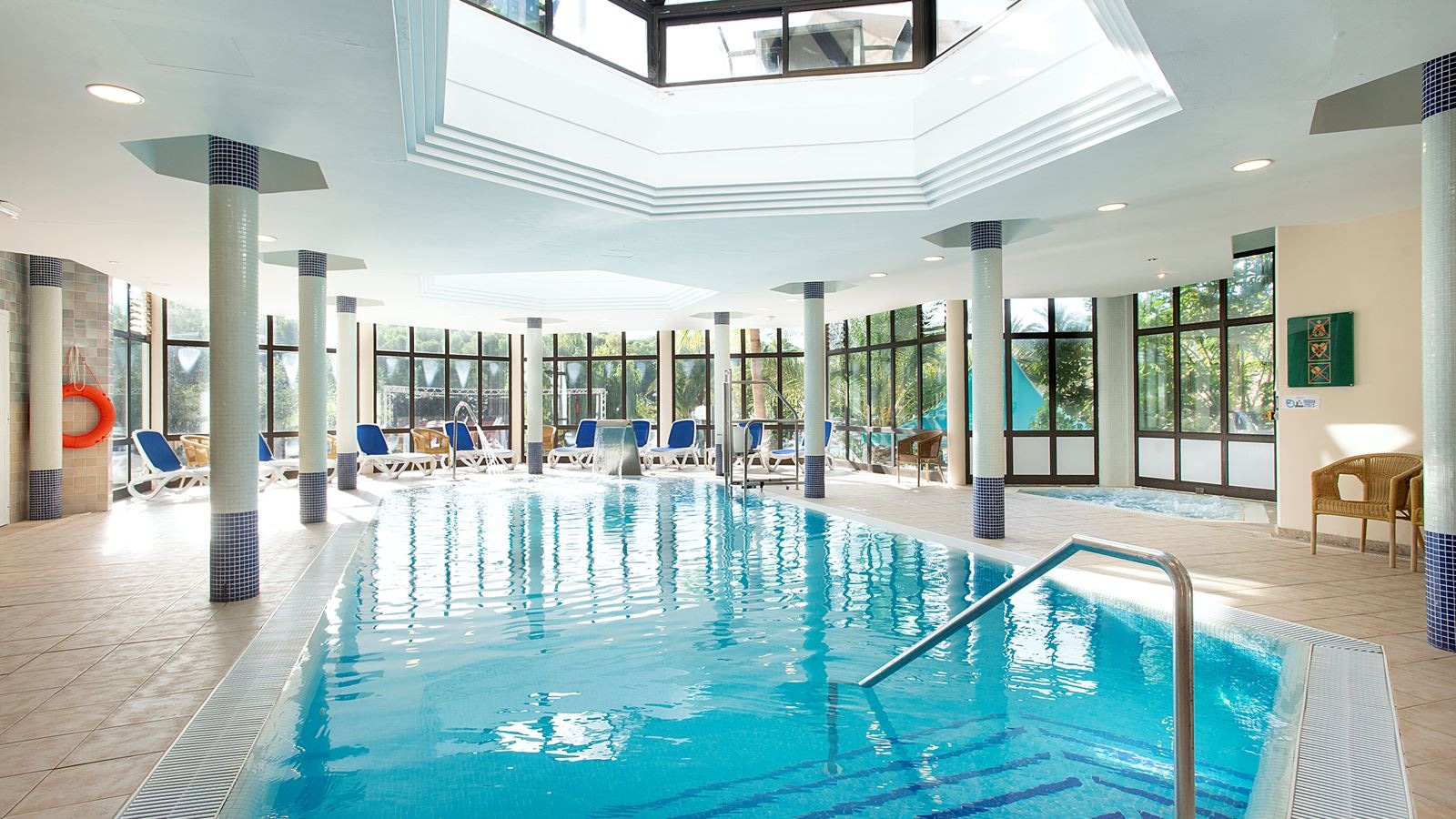 pools-indoor-pool