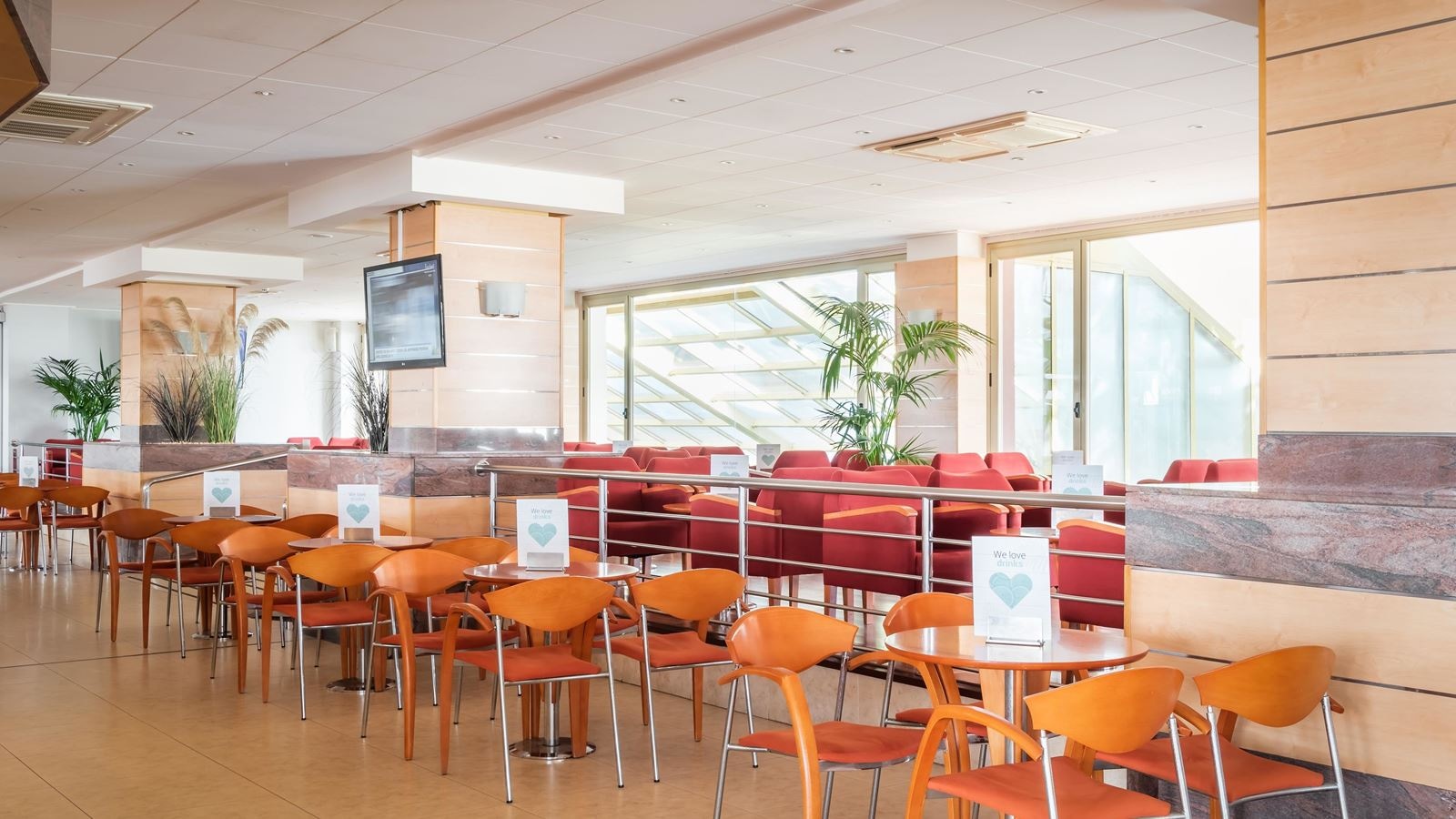 bars-main-bar