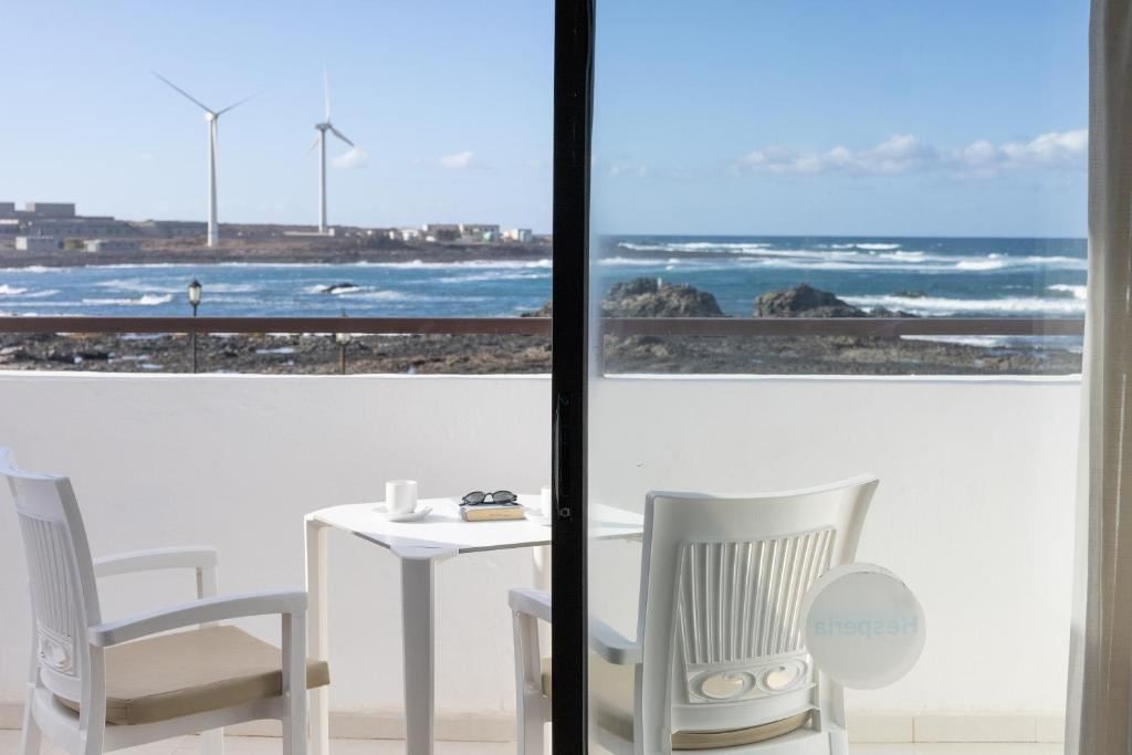 rooms-apartment-sea-view-1-bedroom