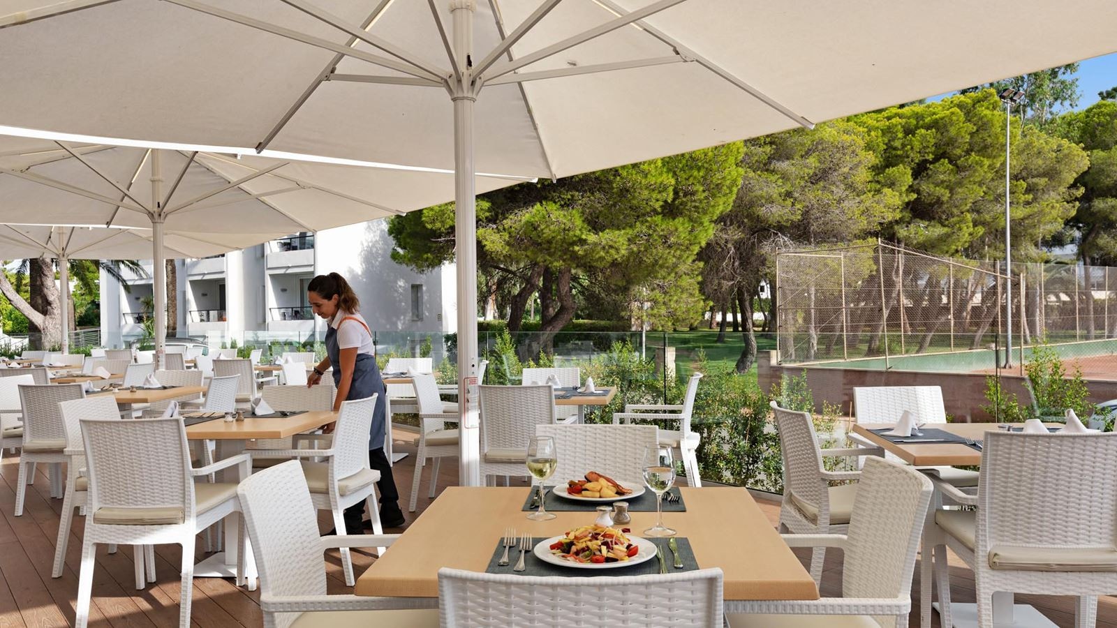 restaurants-buffet-caprice