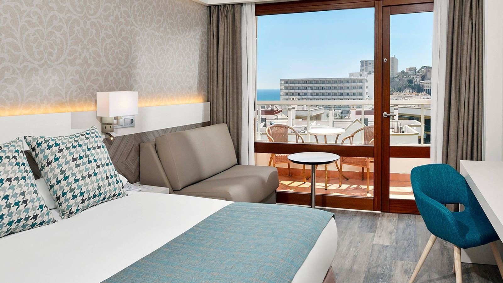 rooms-ekstra-15-double-room-lateral-sea-view