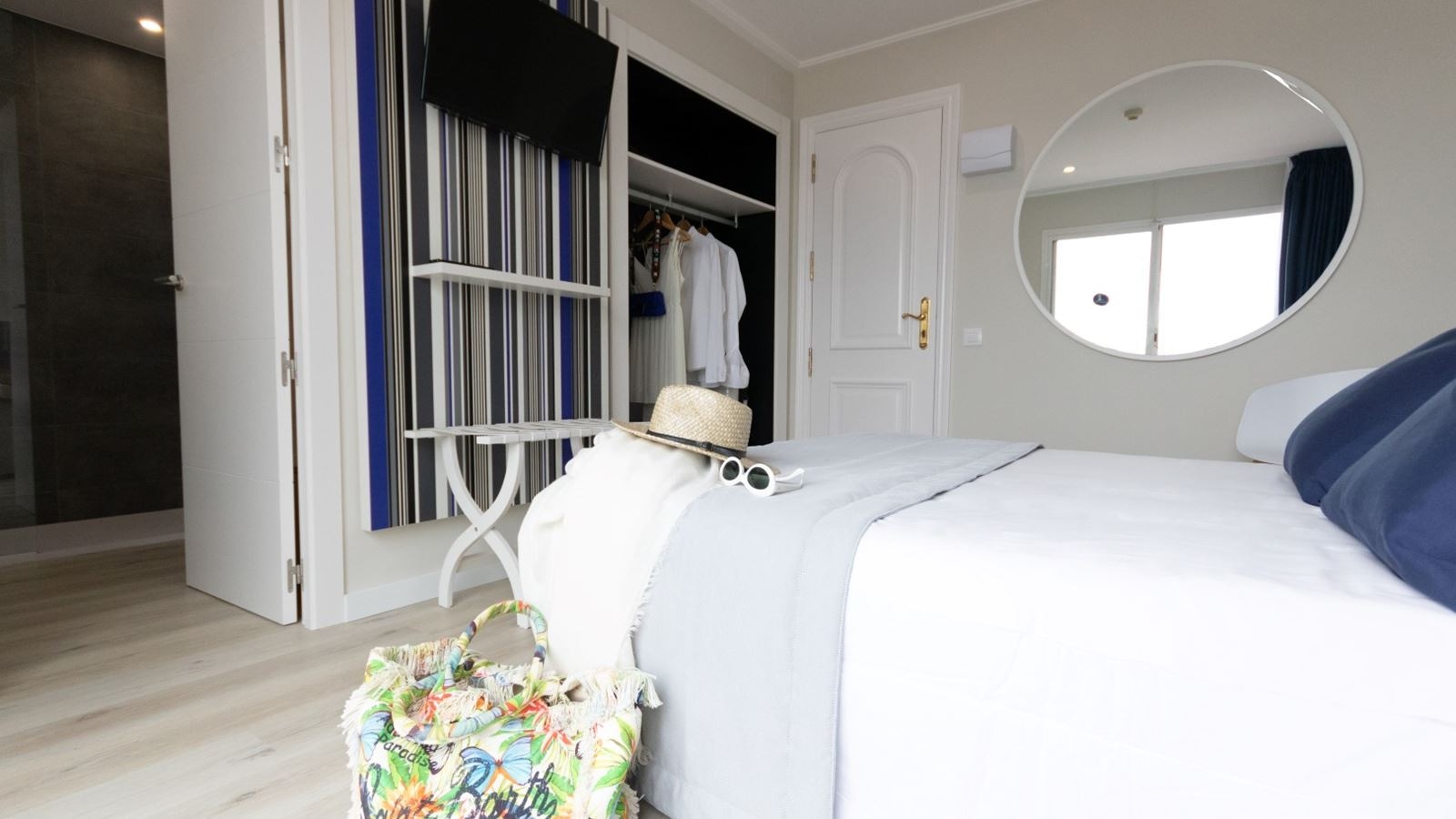 rooms-standard-room