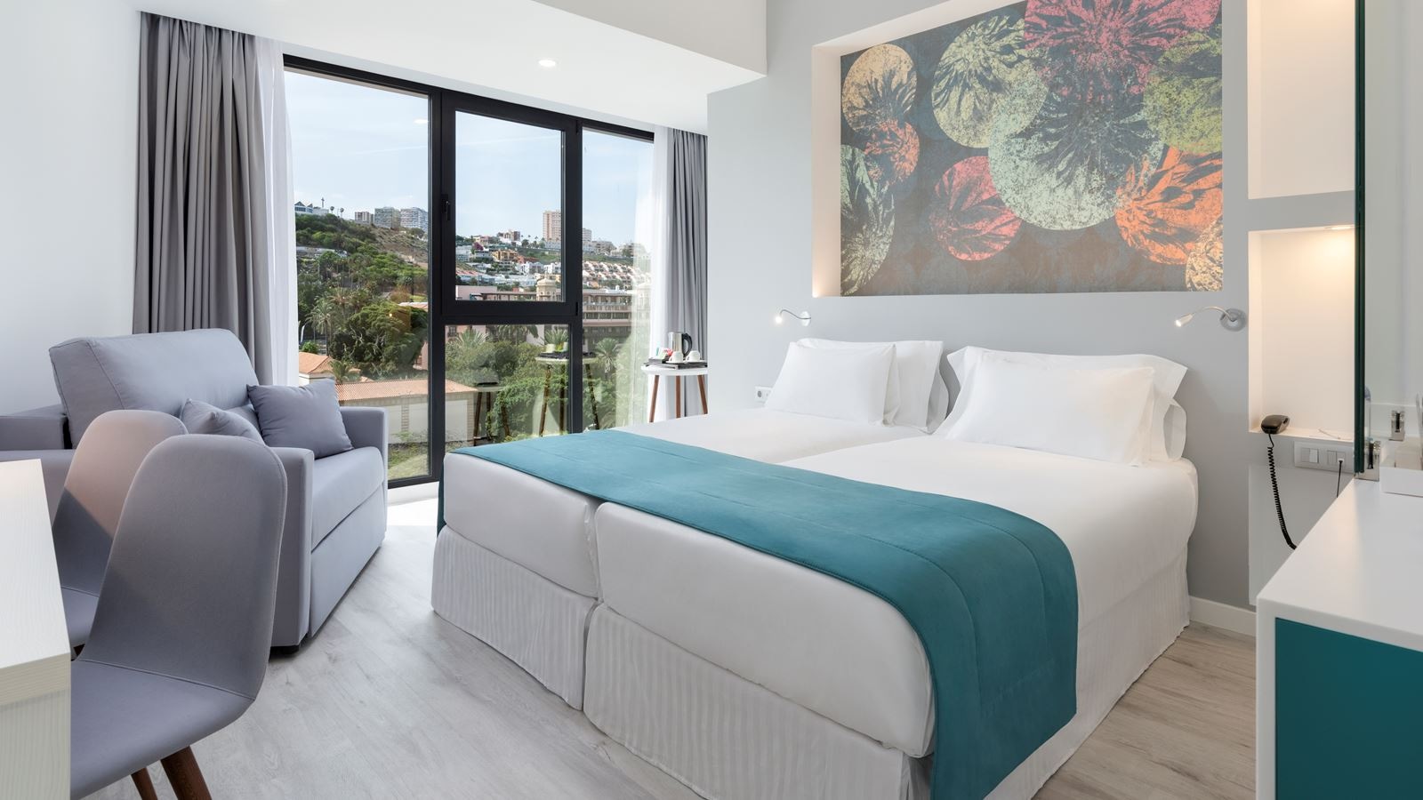 rooms-family-room